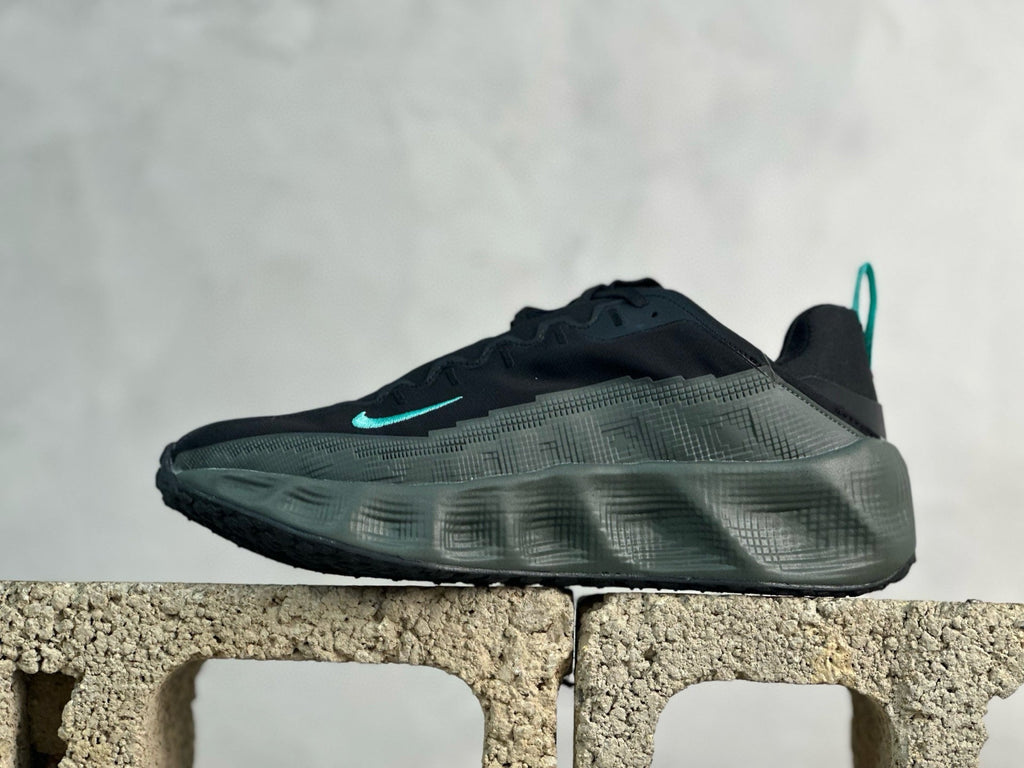 Zoom X Wave – Black Jade Edition