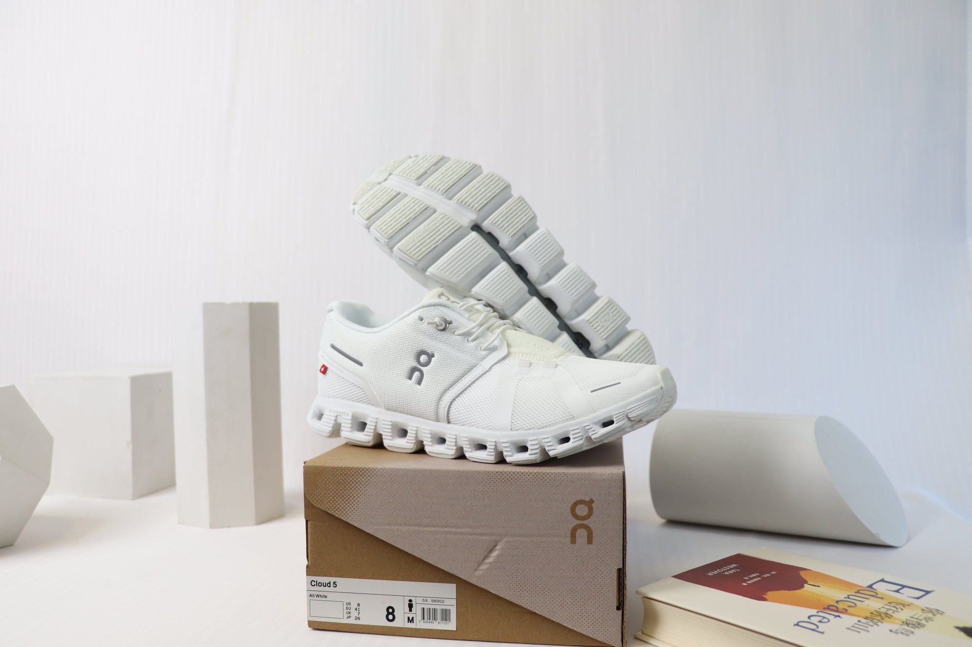 OC 5 - Lightweight Comfort - White