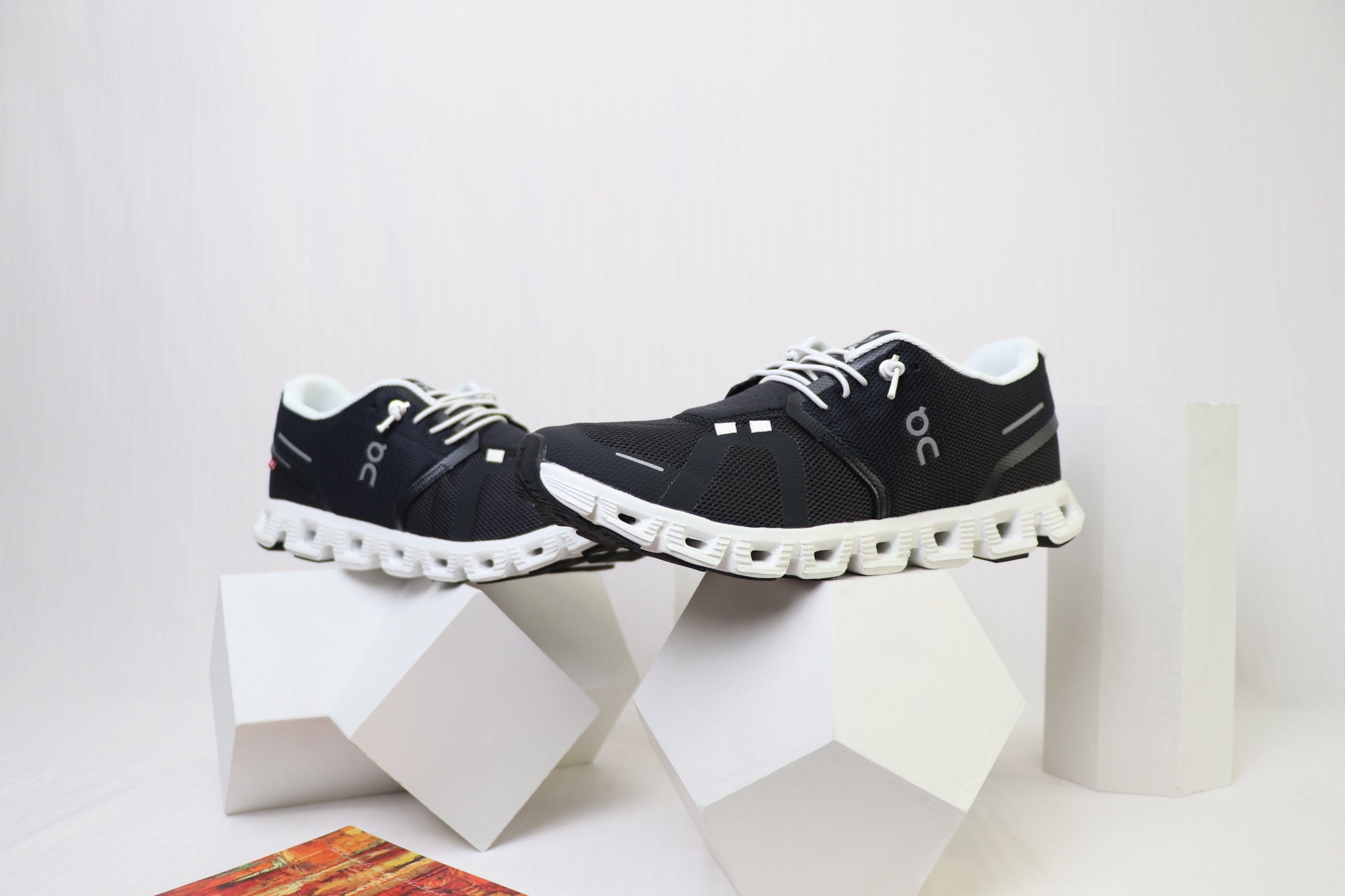 OC 5 - Lightweight Comfort - Black