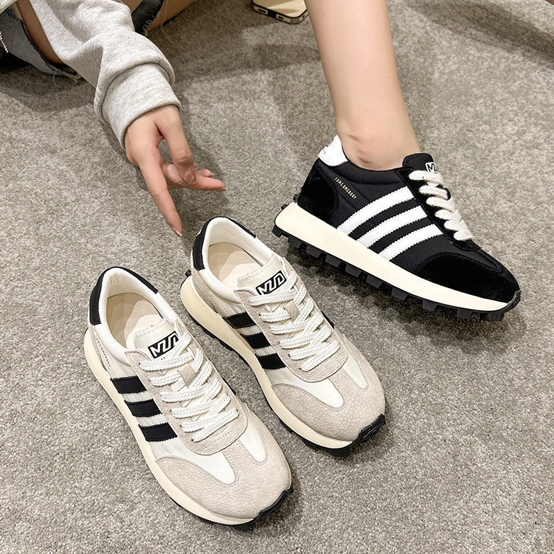 Versatile Retro Sneakers – Stylish Elevation