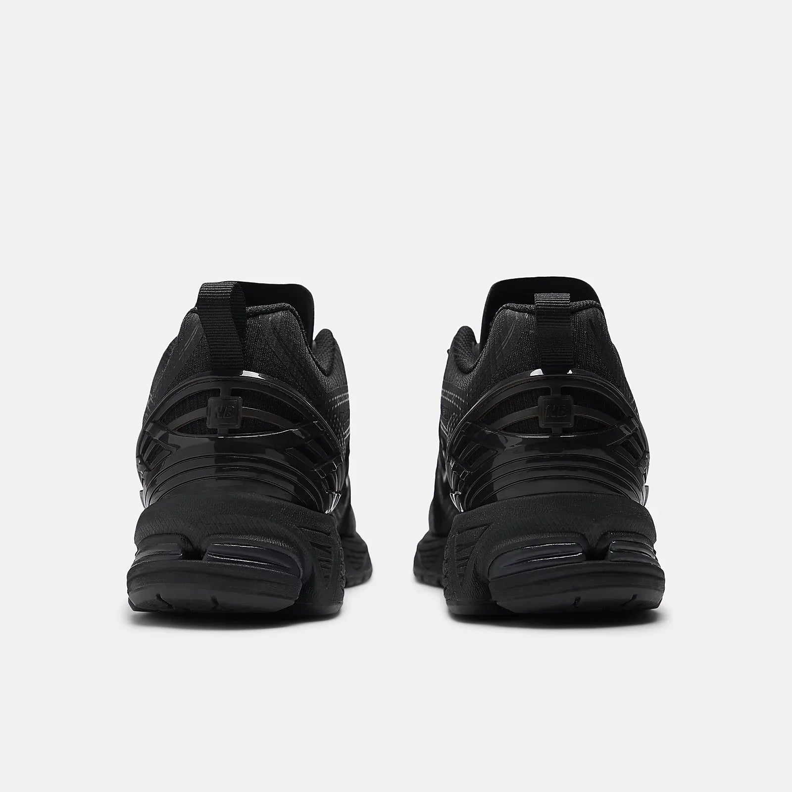 NB 1906 - Dark Silver